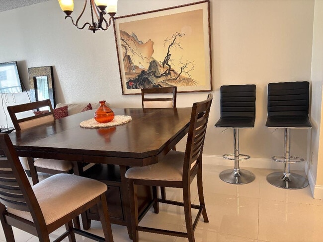 Building Photo - 8900 Washington St