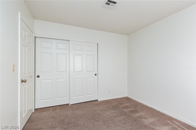 Building Photo - 121 Hanover Dr