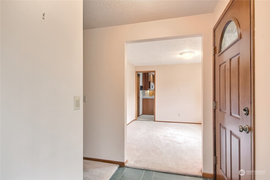 Dining Room - 3527 Shattuck Ave S