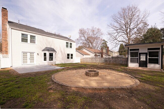 Building Photo - 11508 Quiet Pine Ct