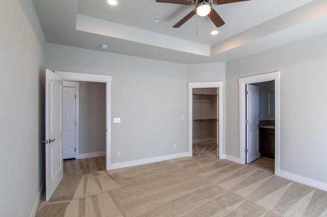 Building Photo - 6053 Fallworth Dr