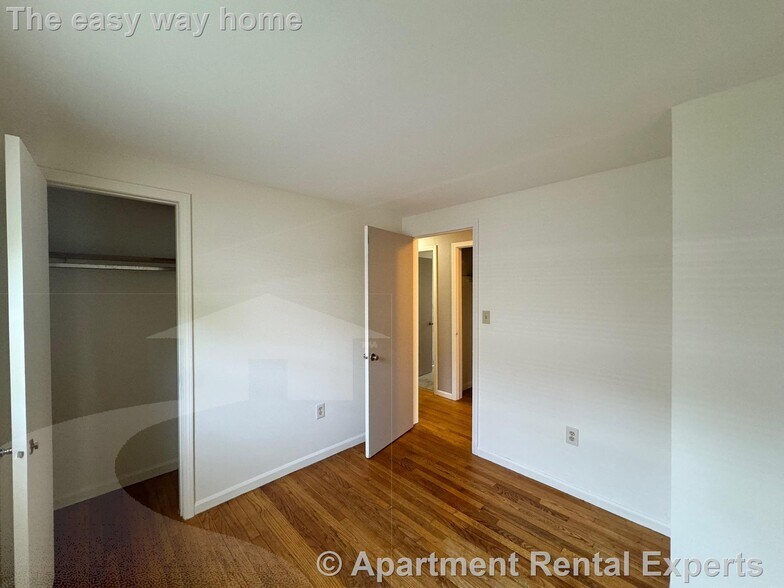 Building Photo - 99 Normandy Ave