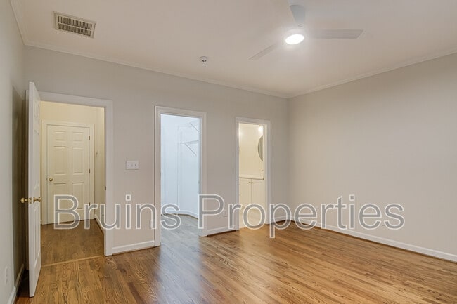 Building Photo - 8 Indigo Cove