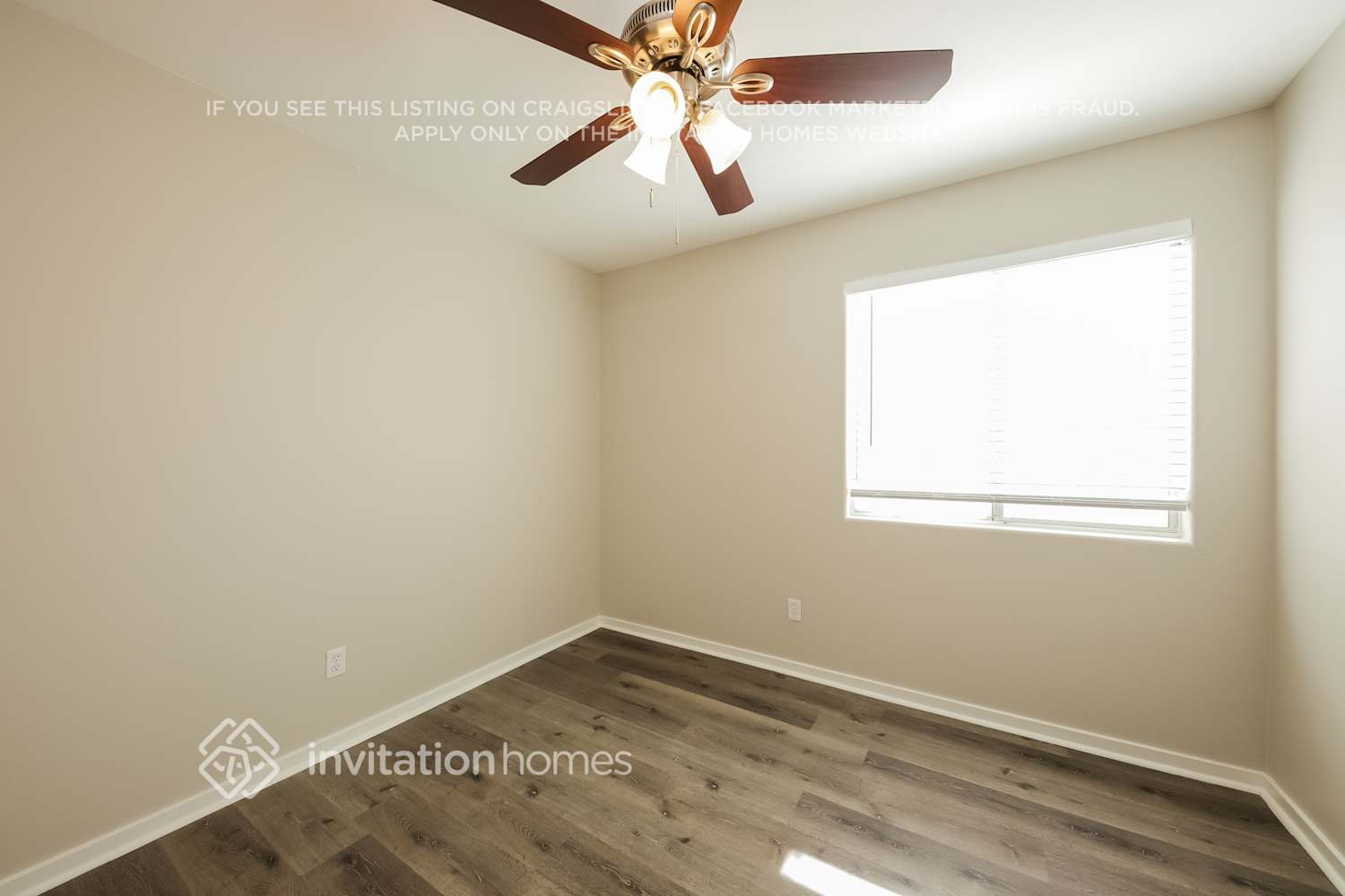 Building Photo - 2834 W Muriel Dr