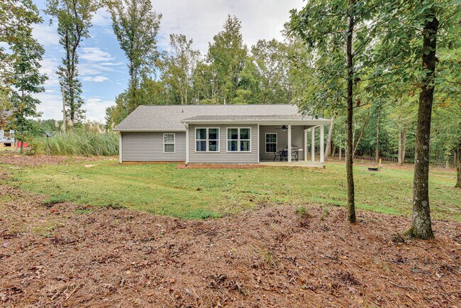 Building Photo - 4313 Crow Rd