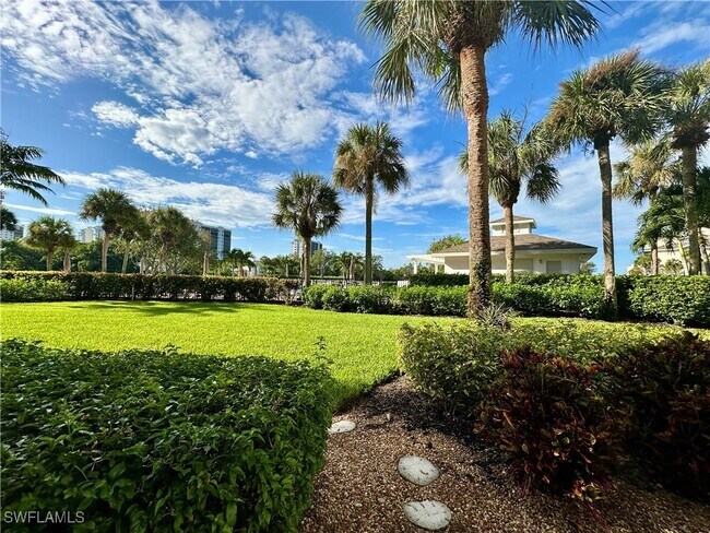Building Photo - 360 Horse Creek Dr