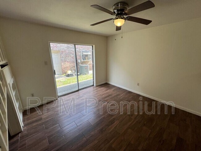 Building Photo - 5268 S Brightside View Dr