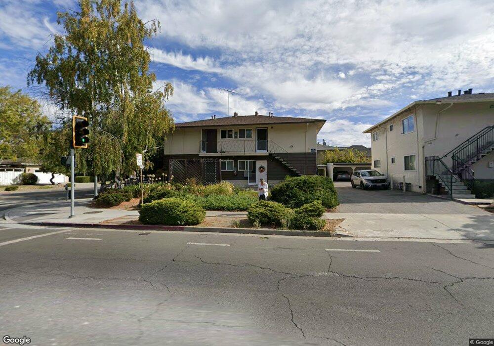 Building Photo - 1564 Hollenbeck Ave