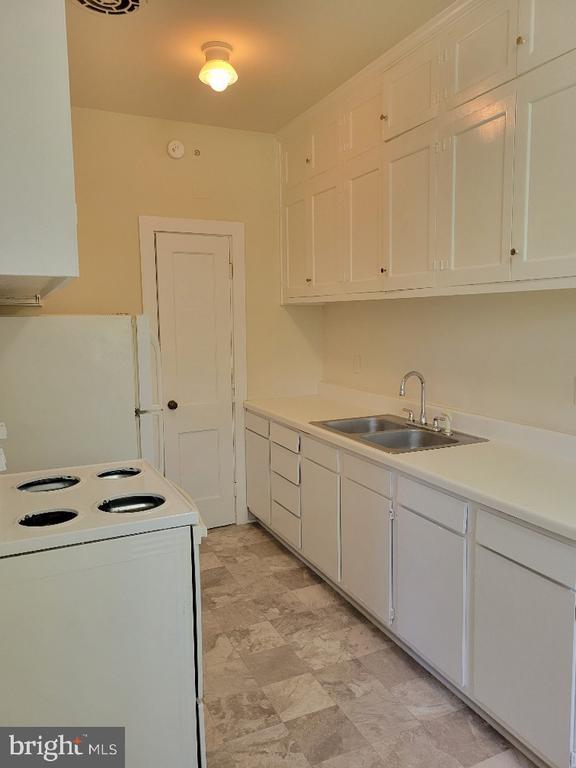 Building Photo - 1430 Franklin St