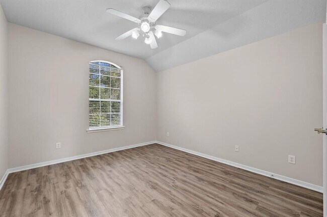 Building Photo - 3410 Walden Creek Ln