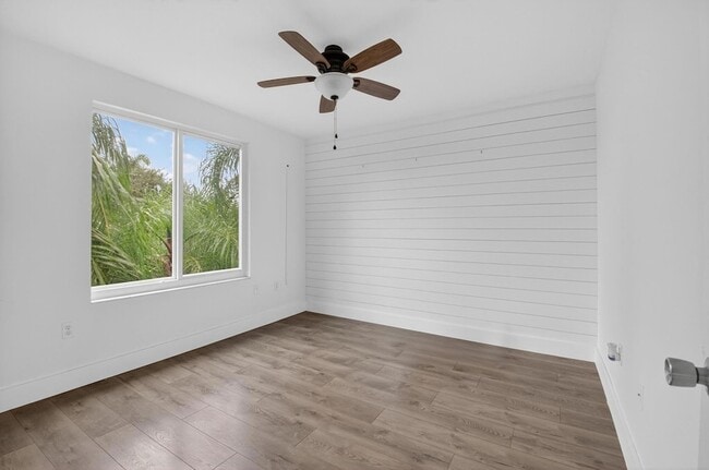 Building Photo - 224 Villa Cir