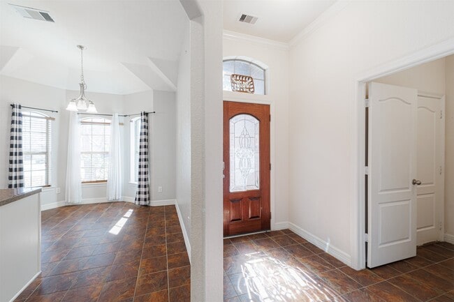 Building Photo - 7014 Durango Creek Dr