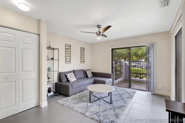 Building Photo - 363 Prestwick Cir
