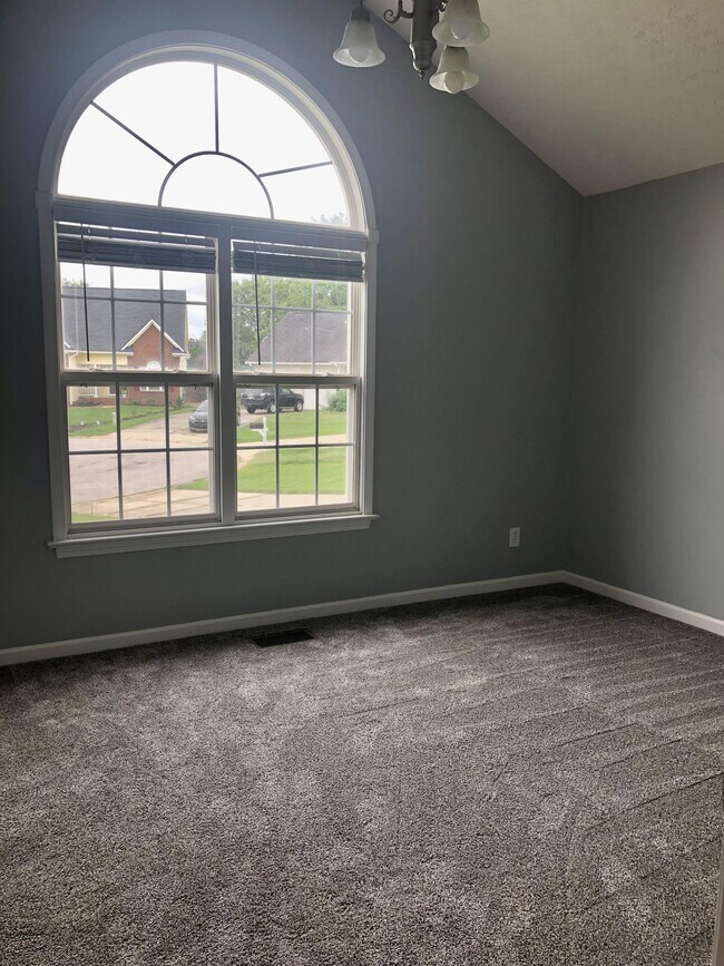 Building Photo - 1504 Richborough Ct