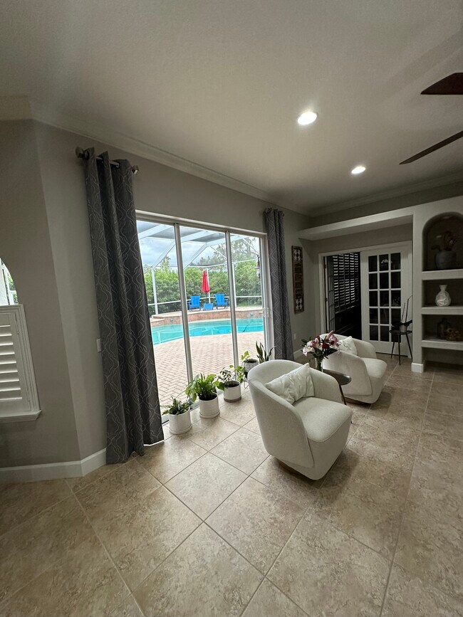Building Photo - 10724 Cory Lake Dr