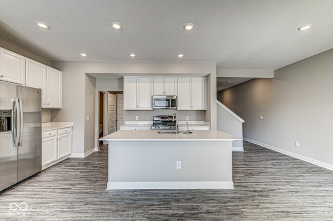 Building Photo - 9623 Beckett St