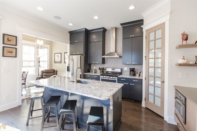 Building Photo - 3348 Turngate Ct