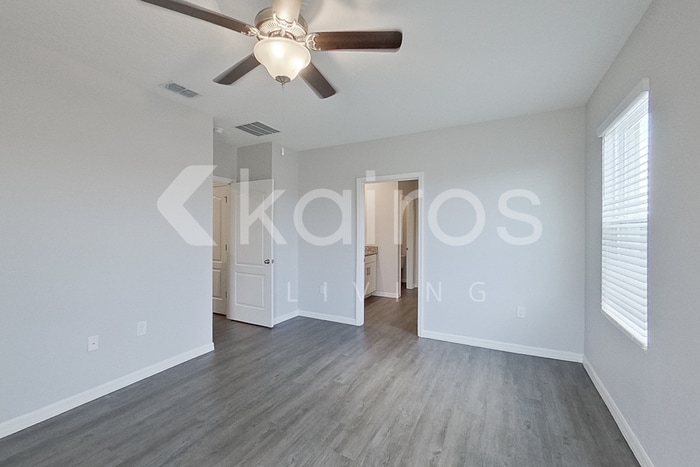 Building Photo - 32161 Katelin Cir