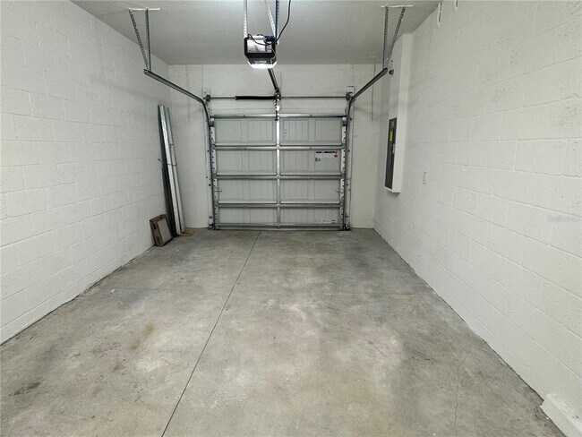 Building Photo - 11127 65th Ter E
