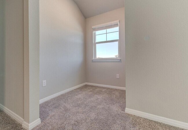 Building Photo - 14513 Heartland Dr