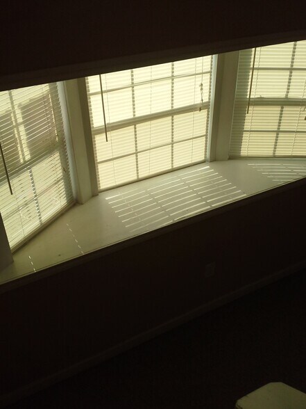 Building Photo - 3405 Dorothy Ln