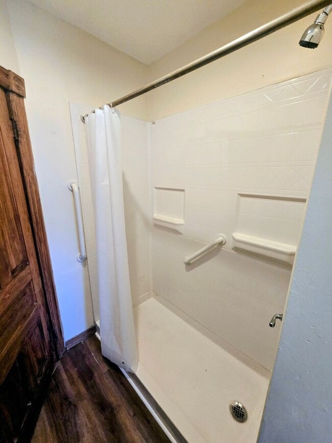 Building Photo - 916 Washington St