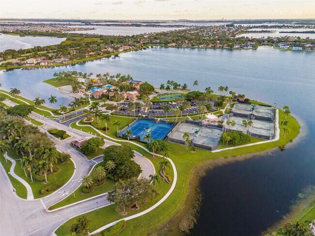 Building Photo - 18866 SW 28th Ct