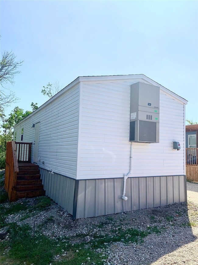 Building Photo - 3621 County Rd 161