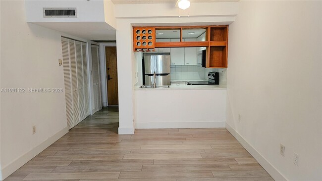 Building Photo - 2801 Florida Ave