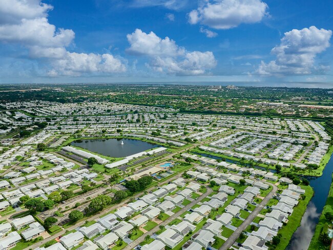 Building Photo - 519 SW 18th St