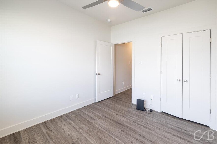 Building Photo - 3750 Kala Dr