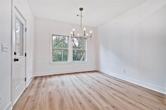 Building Photo - 1 Pagham Ln