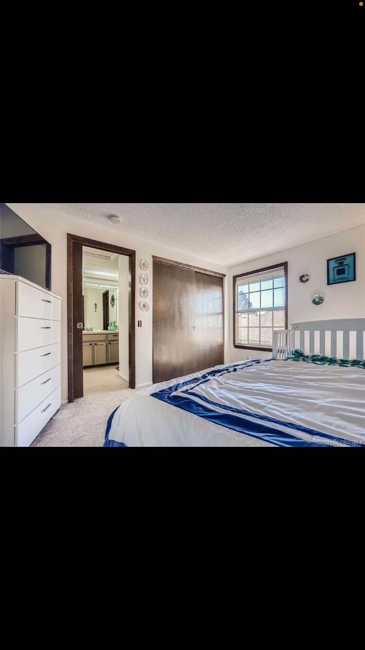 Building Photo - 2020 S Hannibal Way