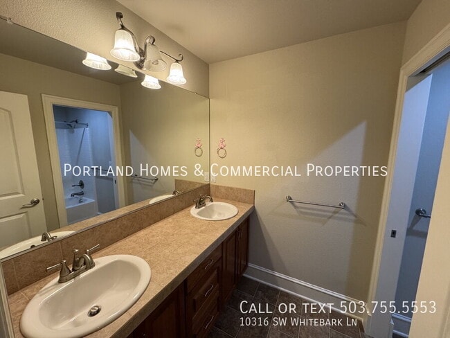 Building Photo - 10316 SW Whitebark Ln