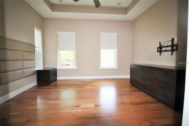 Building Photo - 7909 Laureate Blvd