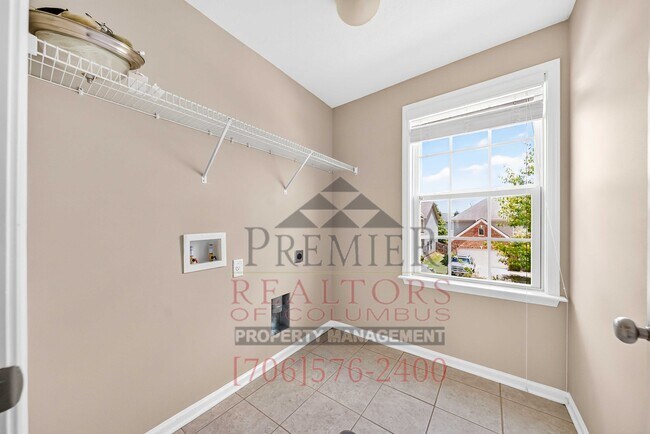 Building Photo - 7329 Sorrel Ct