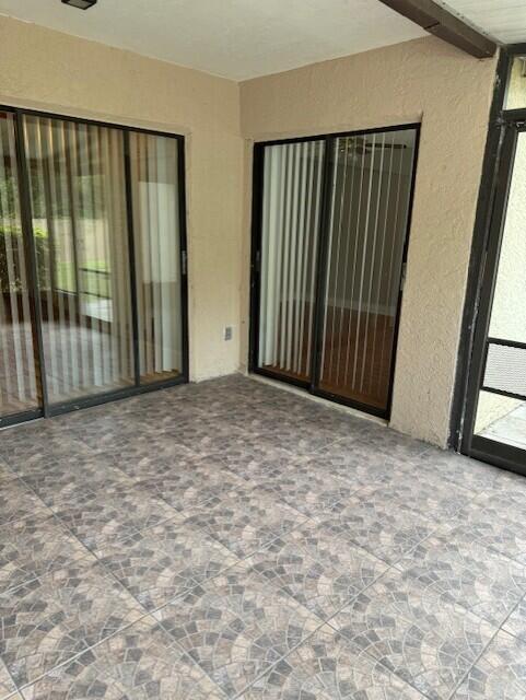 Building Photo - 6014 Indrio Rd
