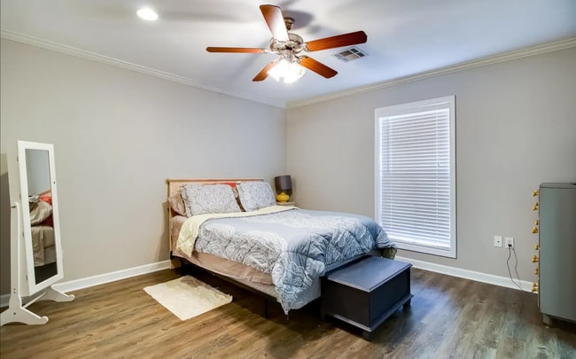 Building Photo - 120 Judice Meadows Ln