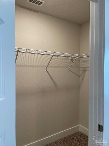 Building Photo - 1650 Iroquois Ct