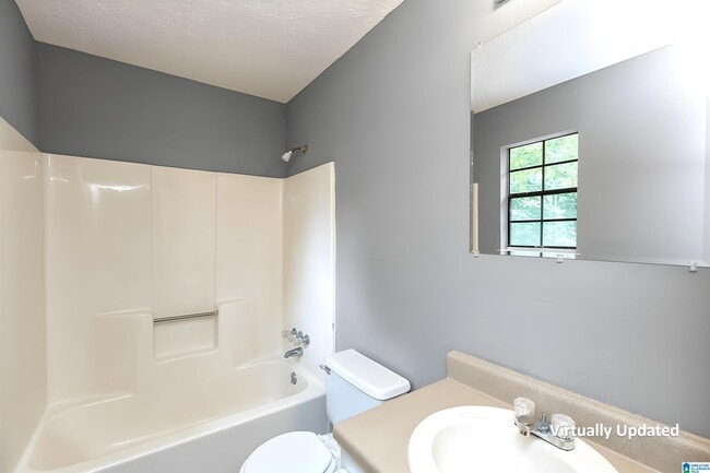 Building Photo - 203 Winterhaven Dr