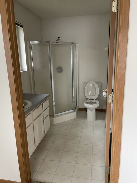 Building Photo - 10514 Gull Point Rd