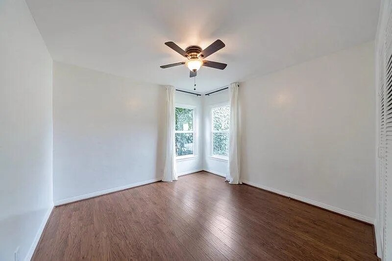 Building Photo - 22051 Crespi St