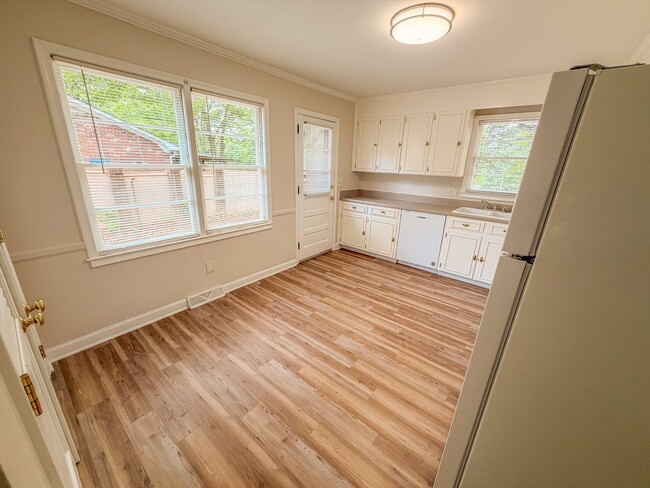 Building Photo - 309 Verner Dr