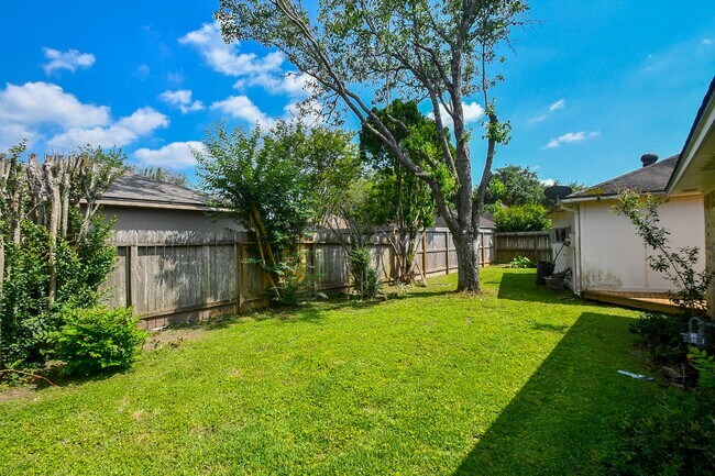 Building Photo - 3107 Barnhill Ln