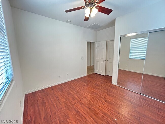 Building Photo - 1030 Via Nandina Pl