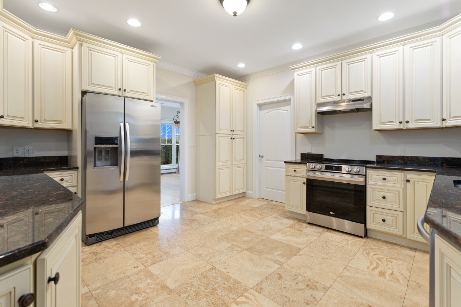 Building Photo - 9 Bagnall Ave