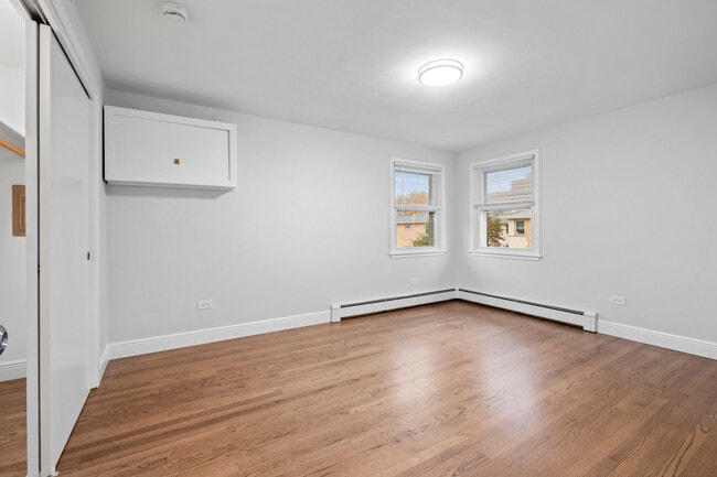 Building Photo - 8412 W Gregory St