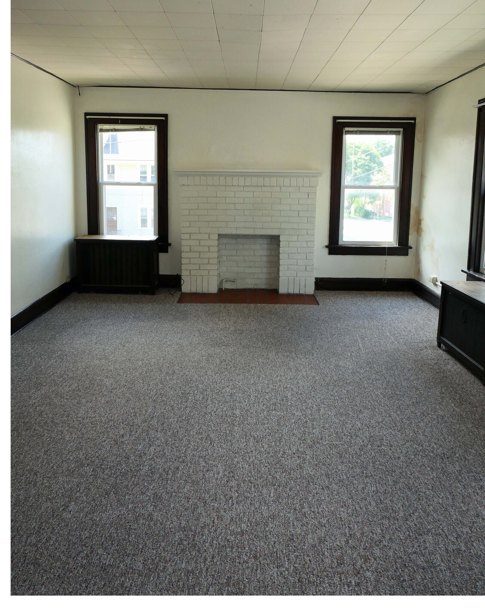 Building Photo - 1937 University Ave