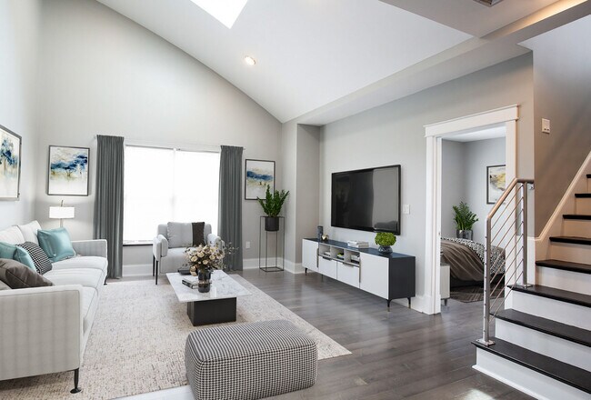 Building Photo - 60 Howard St