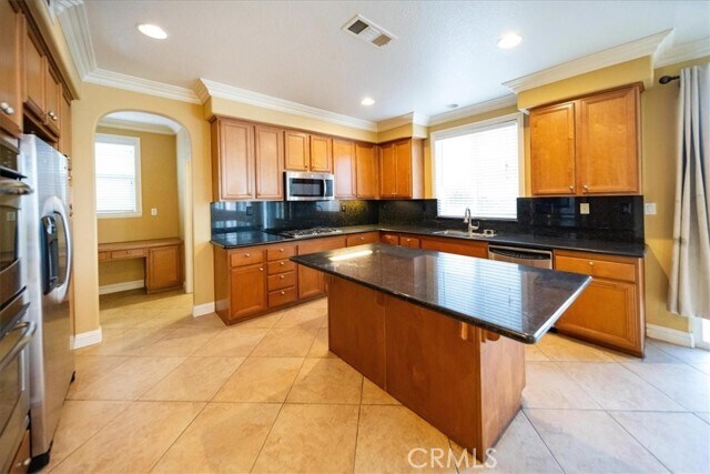 Building Photo - 36071 Horseshoe Ct